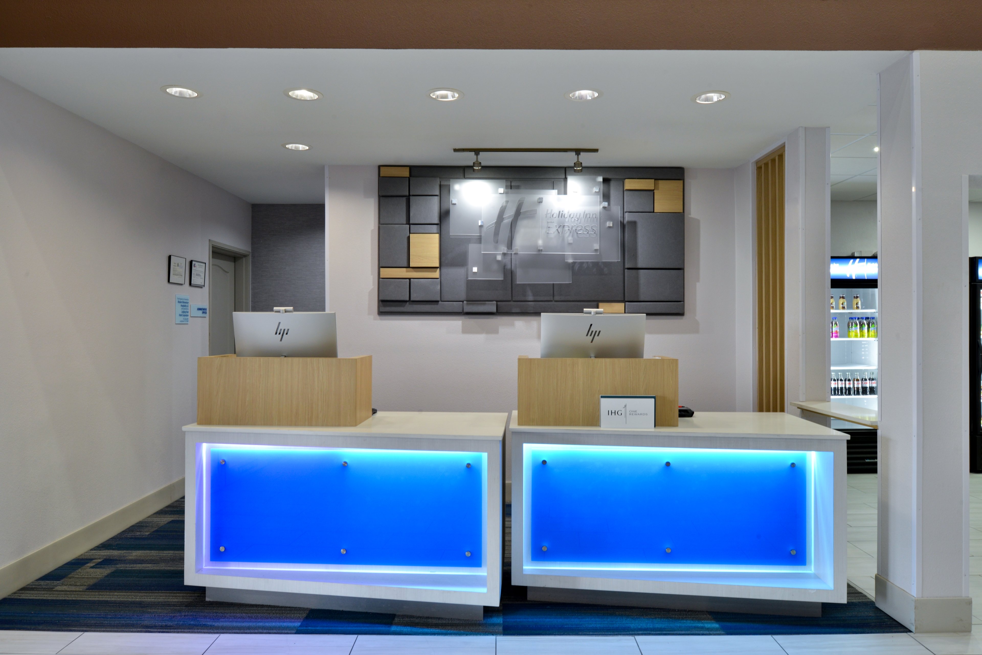 Holiday Inn Express & Suites Royse City - Rockwall, an IHG Hotel 12/70