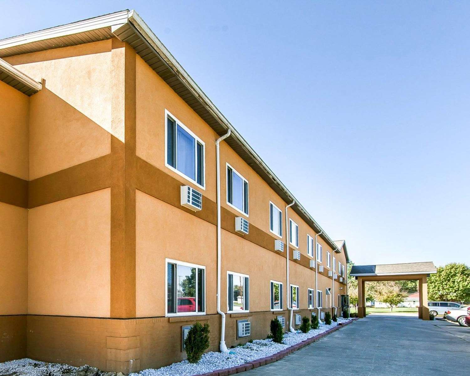 Quality Inn Seaman OH 15/17