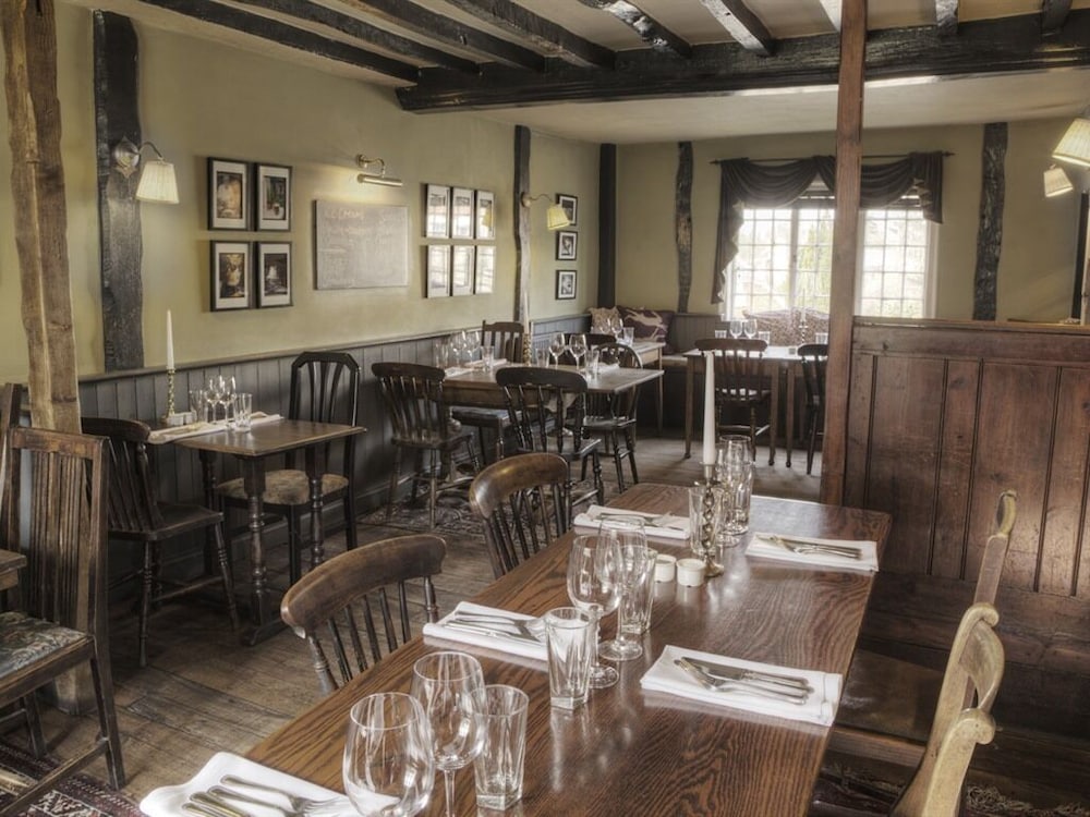 The George Dragon 14/17