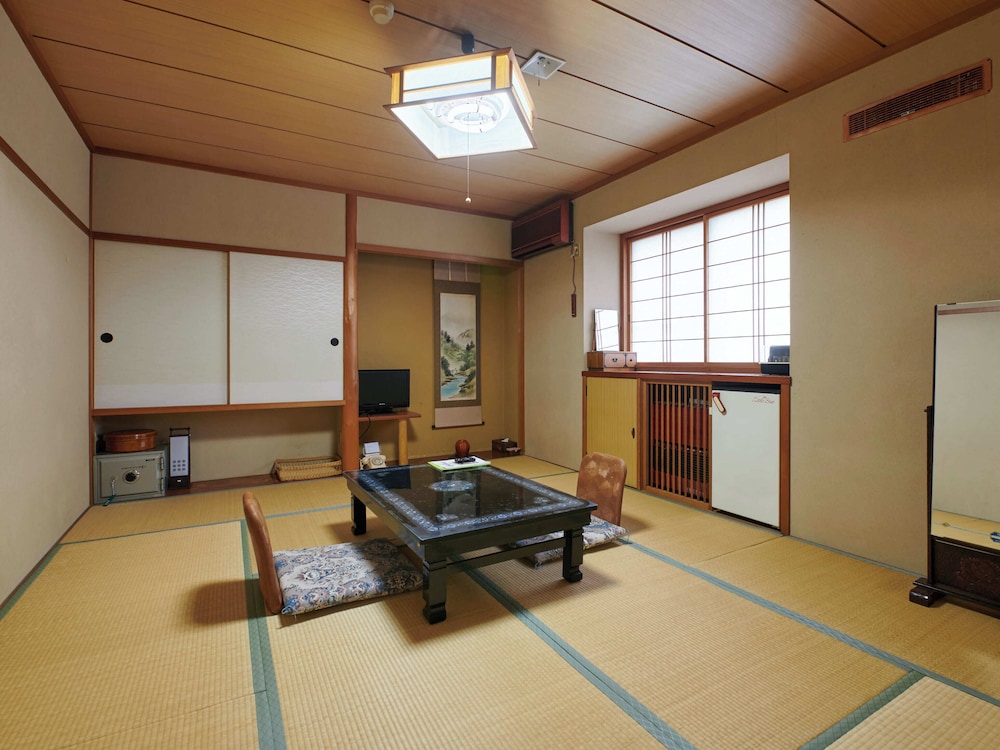 Ryokufuen Kiyoharu 31/54