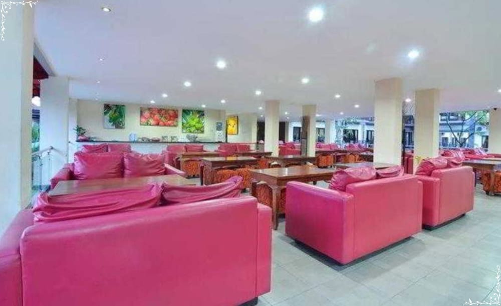 The Aromas Of Bali Hotel And Residence 33/48