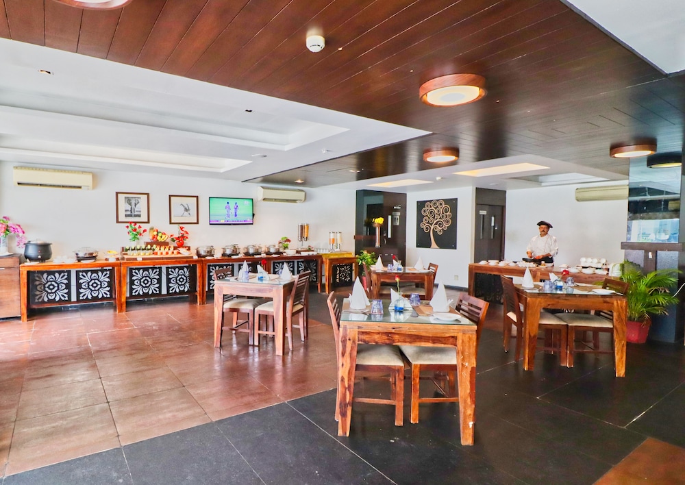 Hotel Clarks Collection Vadodara 38/50