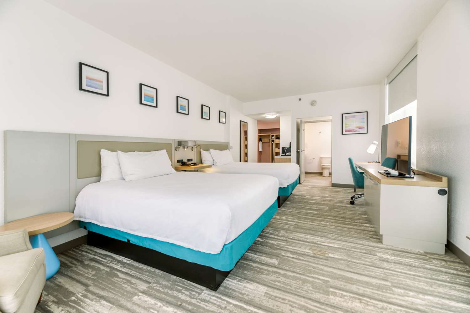 Room, 2 Queen Beds, Ocean Front