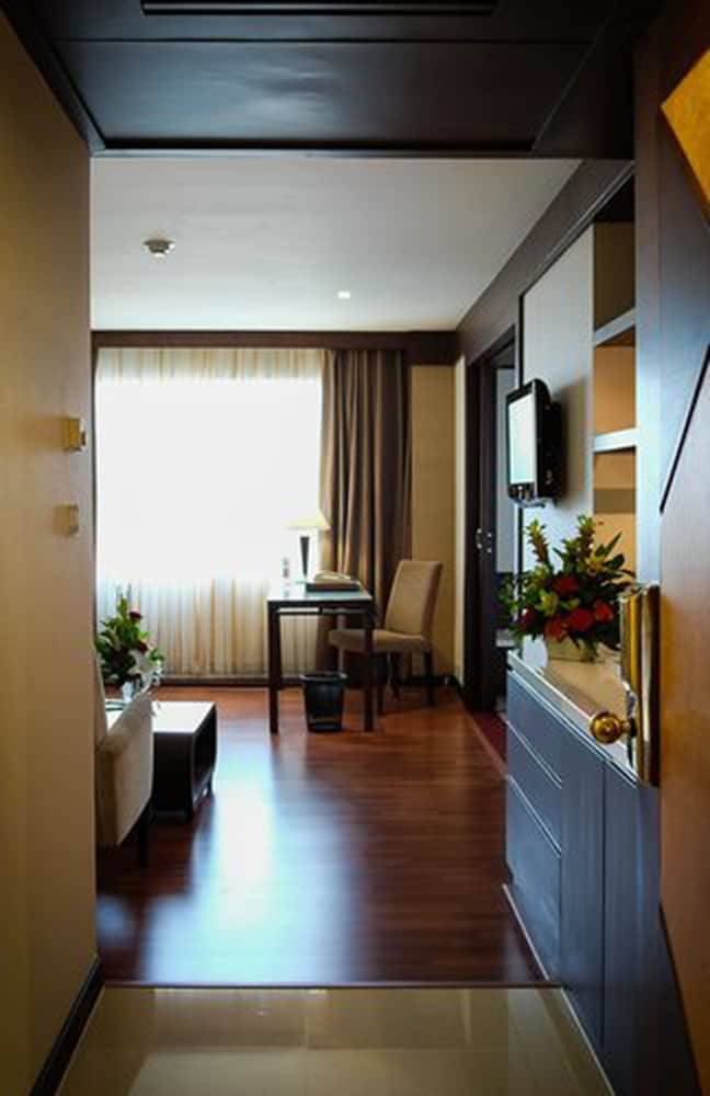 Zenith Sukhumvit Hotel Bangkok 50/73