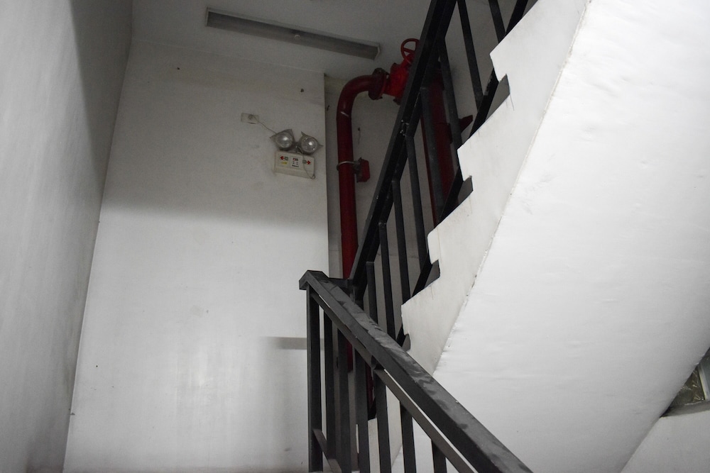 The Boni Tower by RSPL Manila City Center photo3
