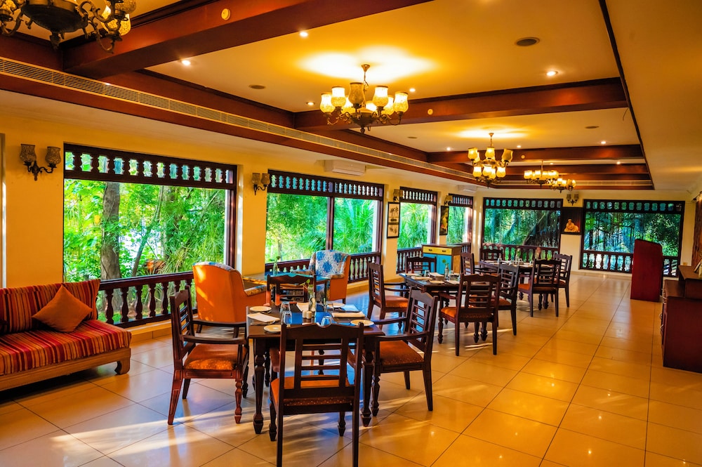 Fragrant Nature Backwater Resort & Ayurveda Spa 37/50