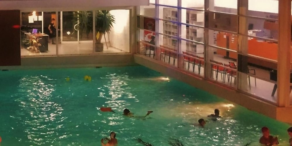 SPORTING CLUB RESORT 11/48
