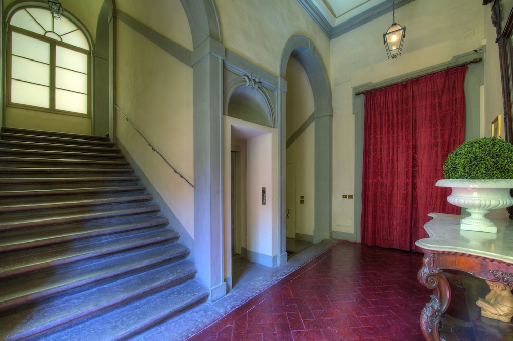 Palazzo Niccolini Al Duomo 45/72