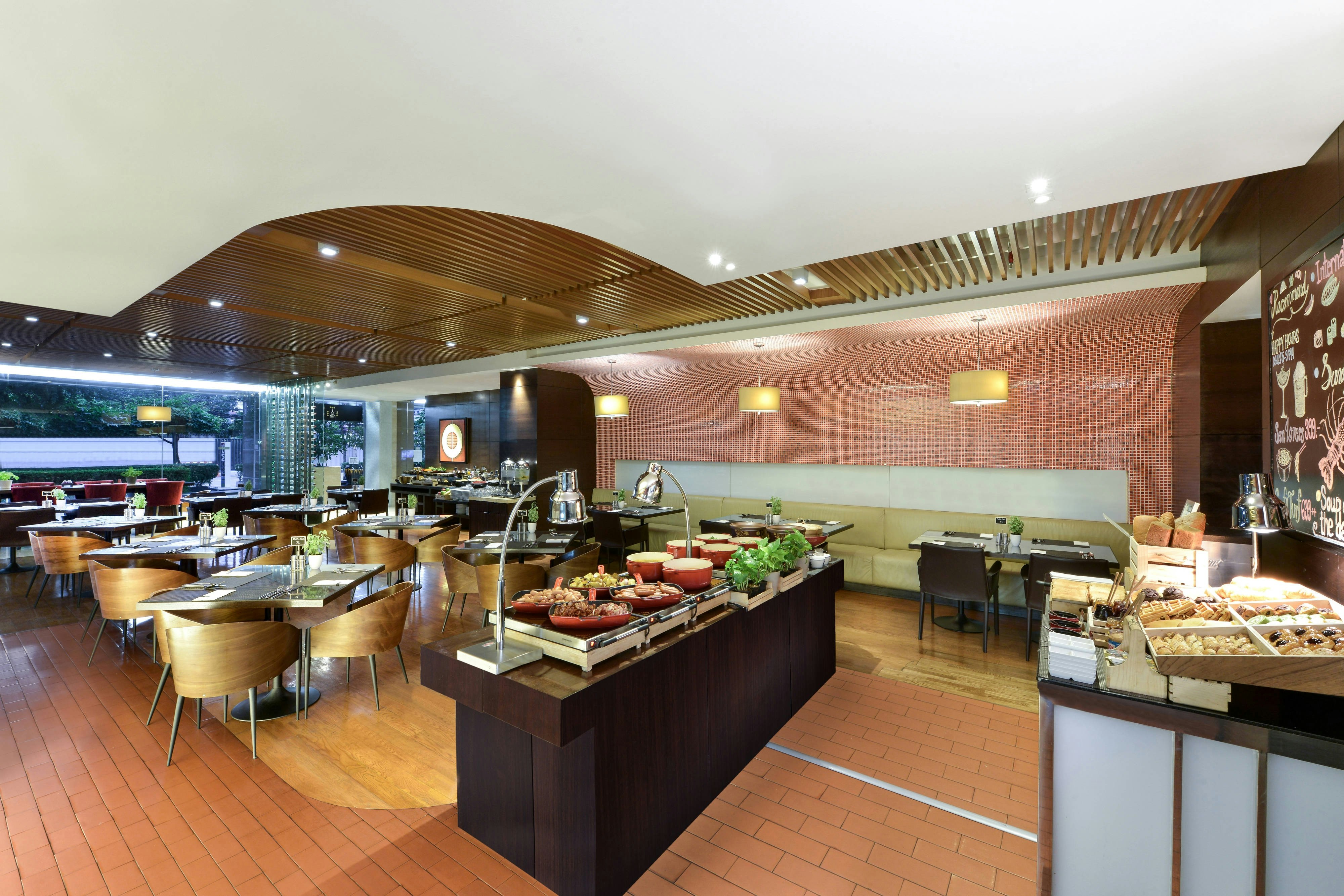 Marriott Executive Service Apartment Sathorn Vista 40/51