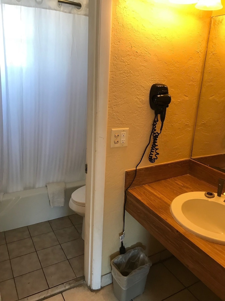 Makai Lodge 9/19
