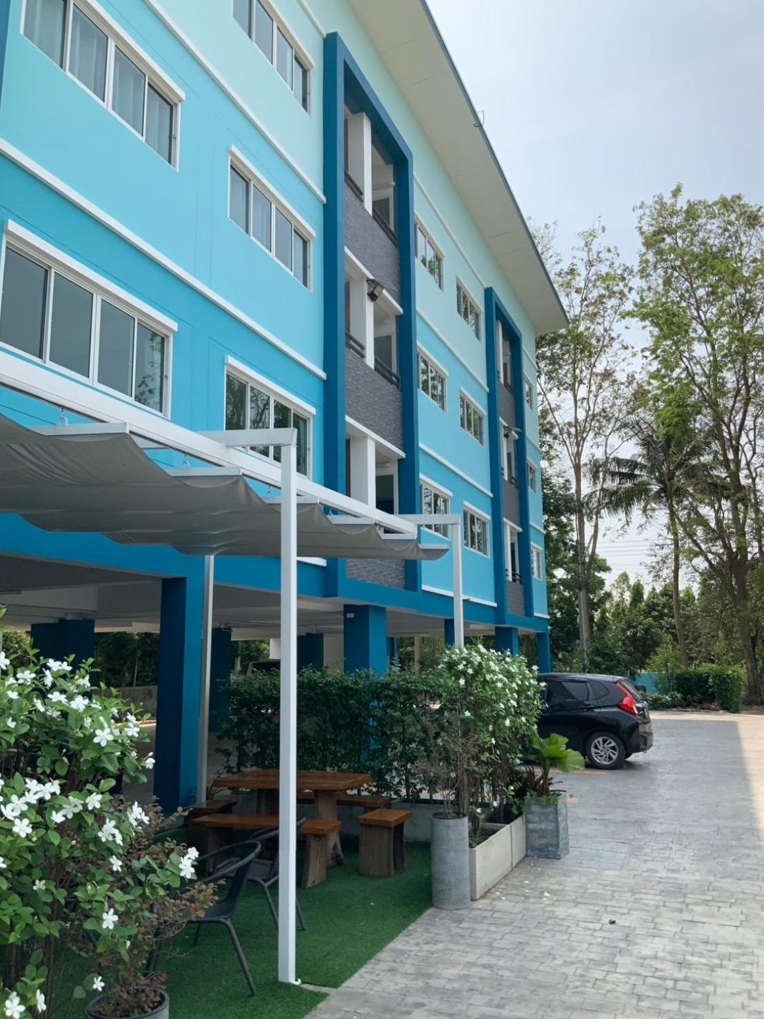Bleu Marine Sattahip 42/50