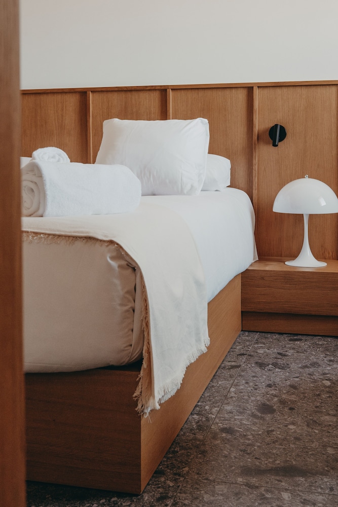 Hotel Moderne 20/50