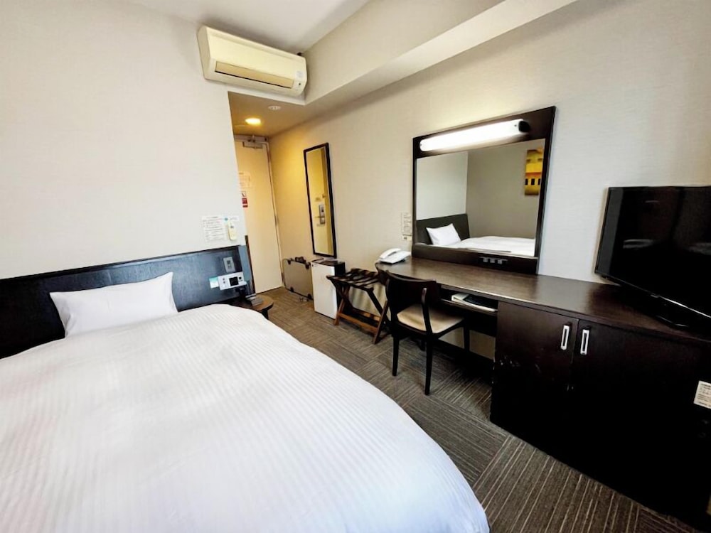 HOTEL ROUTE-INN Nanao Ekihigashi 7/40