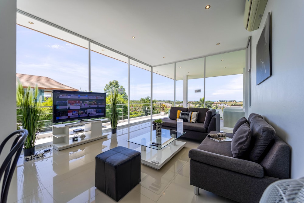 Phu Montra Villa With Ocean View A4 27/50