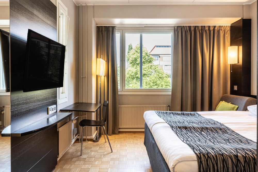 Scandic Tampere Hameenpuisto 23/64