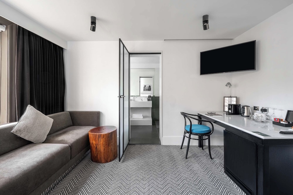 Peppers Gallery Hotel 46/77