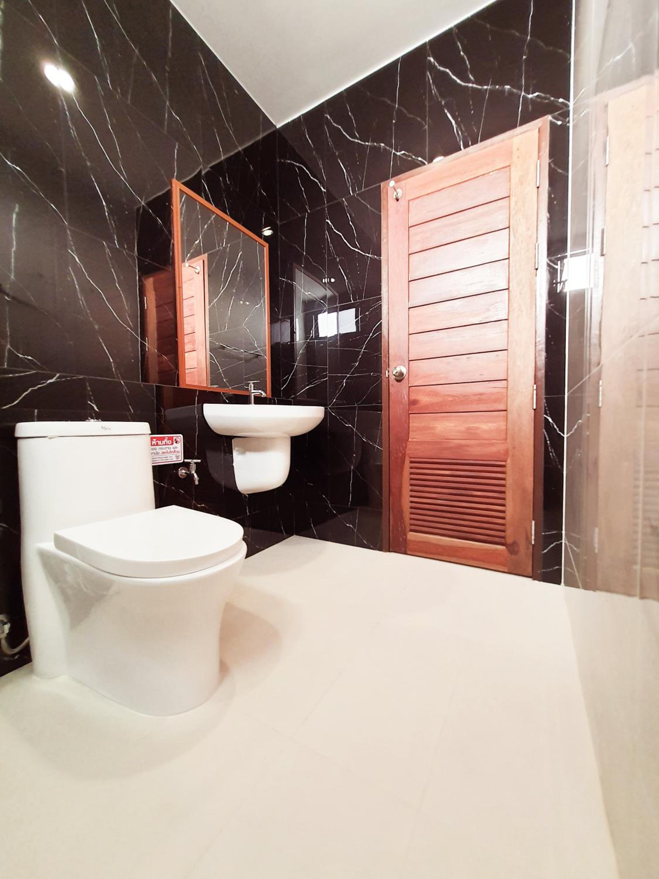SUhotel Suratthani 47/50