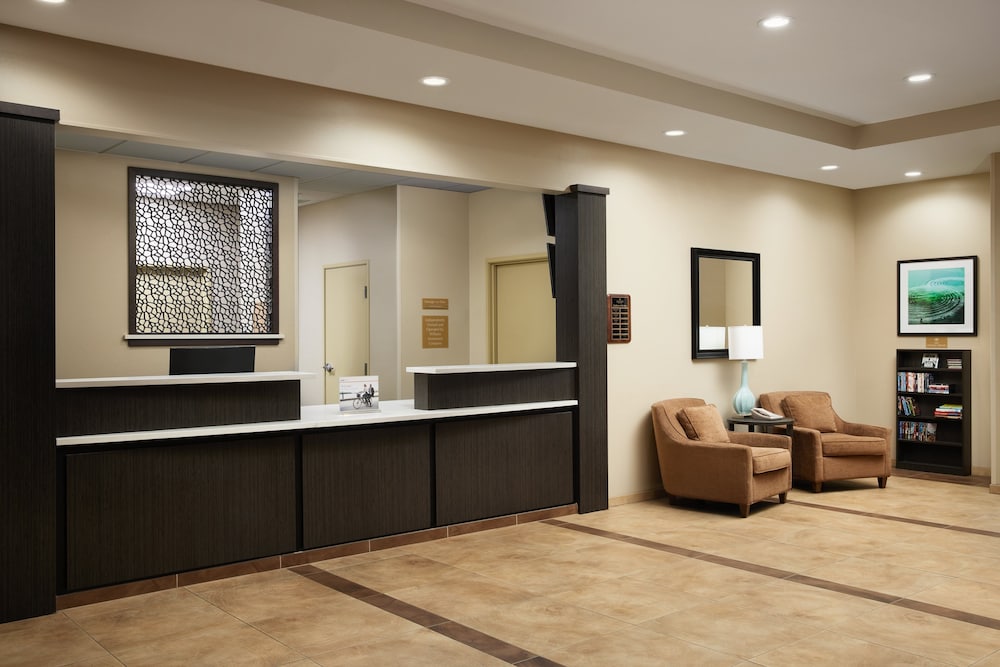 CANDLEWOOD SUITES VALDOSTA MALL 7/37