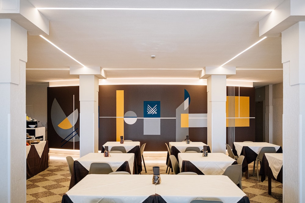 Hotel Al Pescatore 38/50