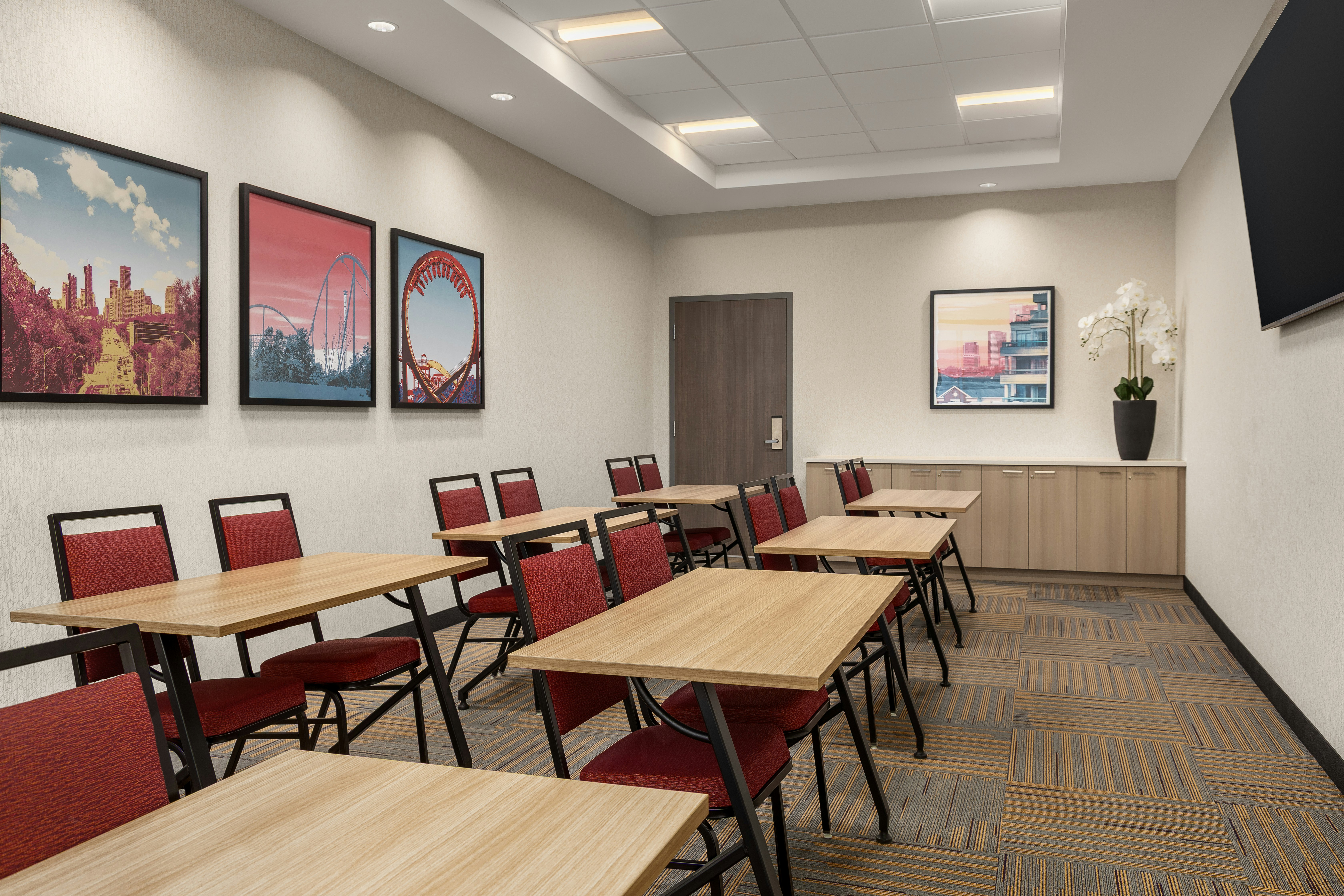 Home2 Suites by Hilton Vaughan Toronto ON 42/50
