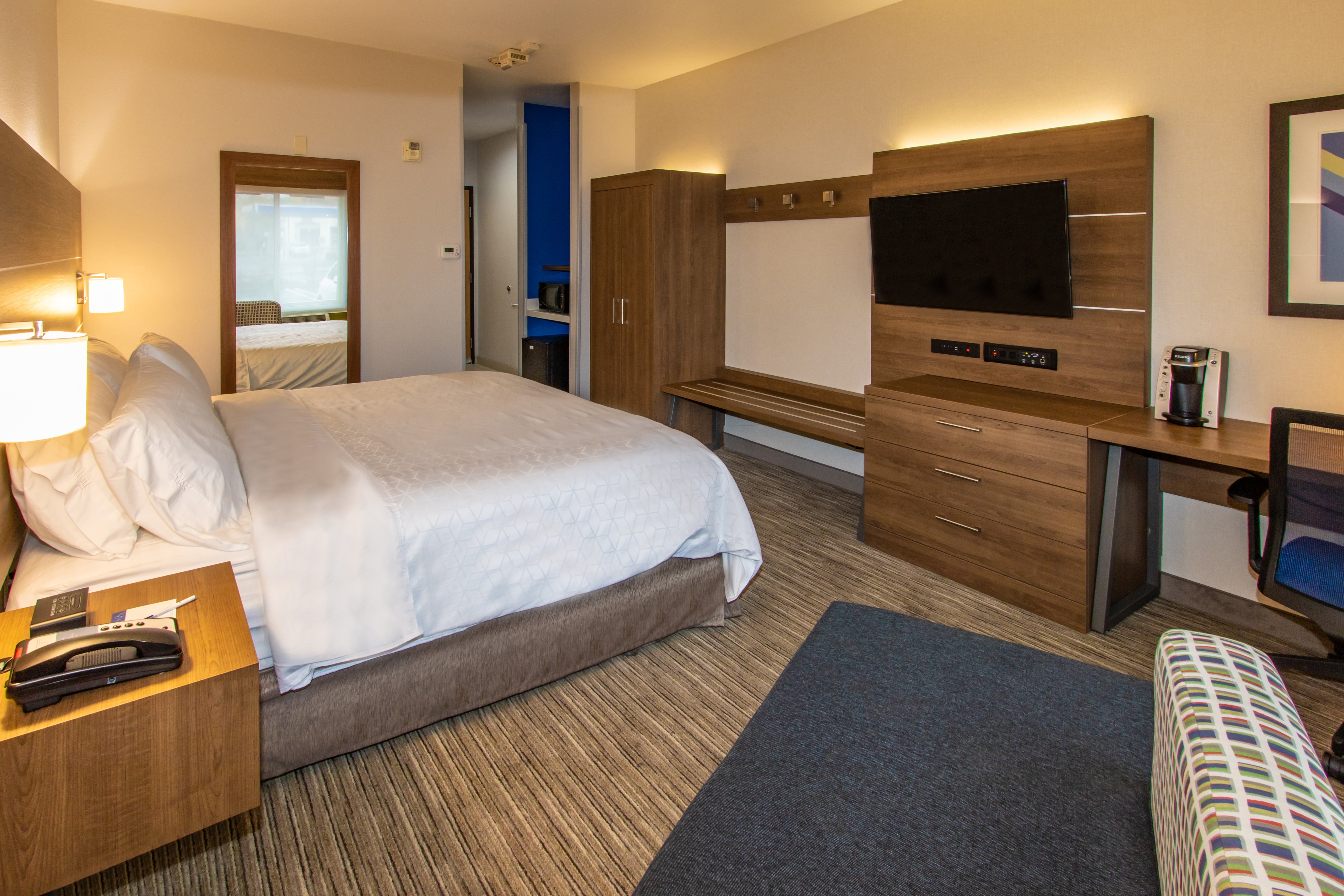 Holiday Inn Express Hotel Suites Roseville Galleria Area 17/49
