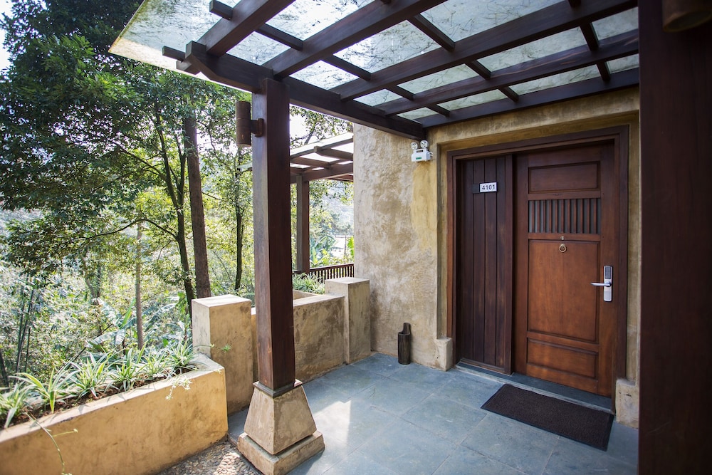 Melia Ba Vi Mountain Retreat 44/74