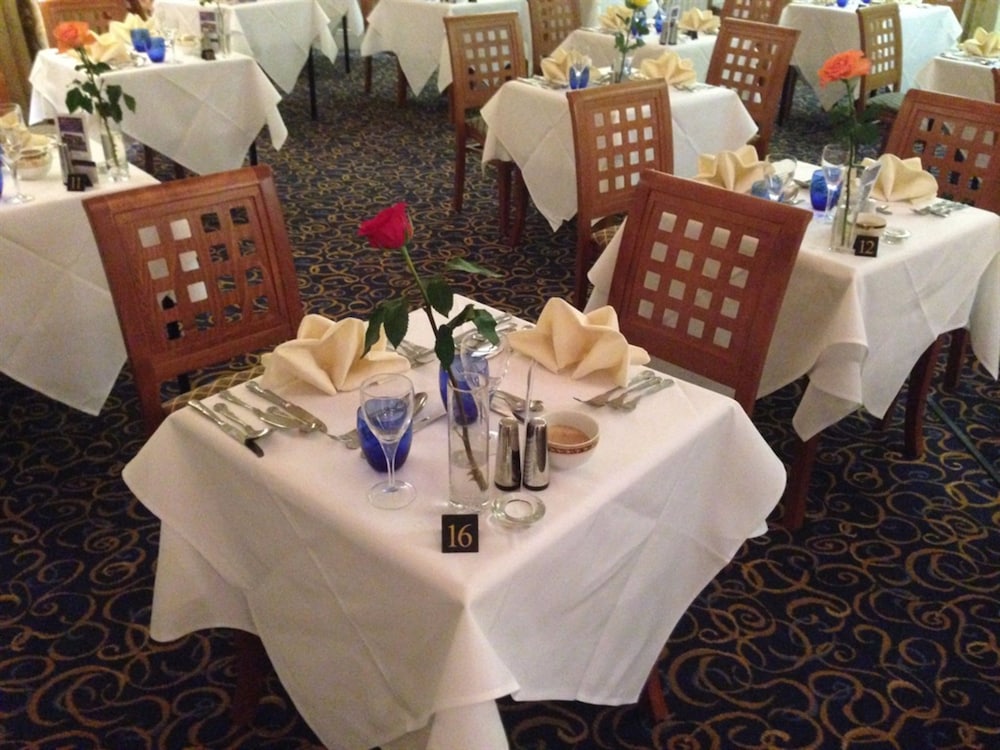 Hardwicke Hall Manor Hotel 22/36