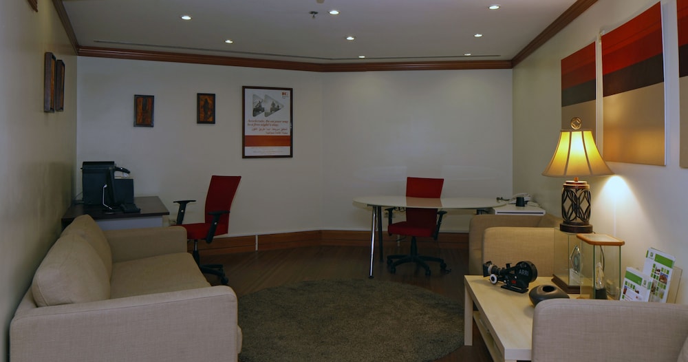 فندق هوليداى ان الخبر(Holiday Inn Al Khobar) 30/43