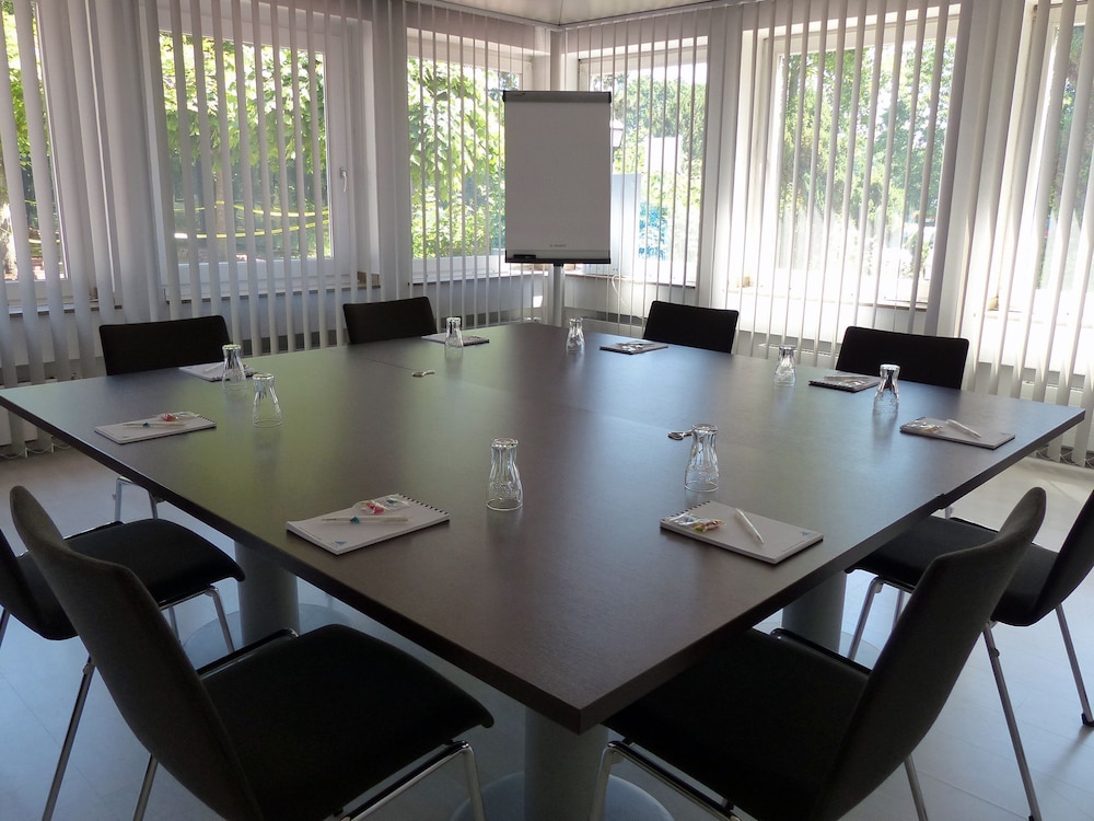 SERWAYS HOTEL HEILIGENROTH 17/24