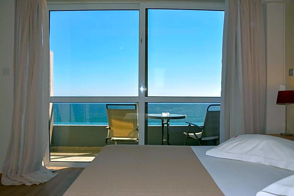 Scorpios Hotel 33/57