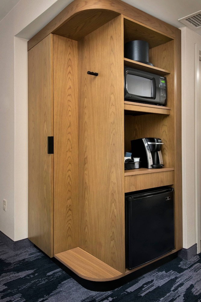 Fairfield Inn & Suites By Marriott Williamstown 10/31