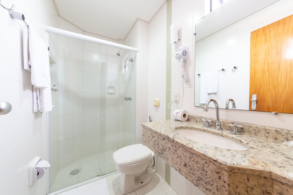 Slim Hotel Sao Jose Zion 64/64