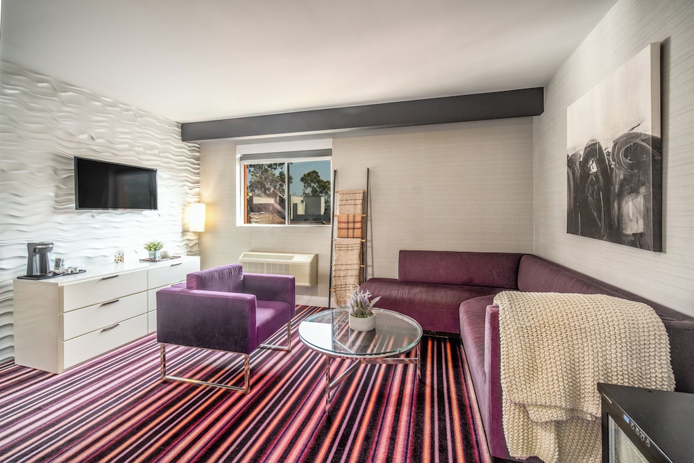 Lexen Hotel Hollywood 40/52