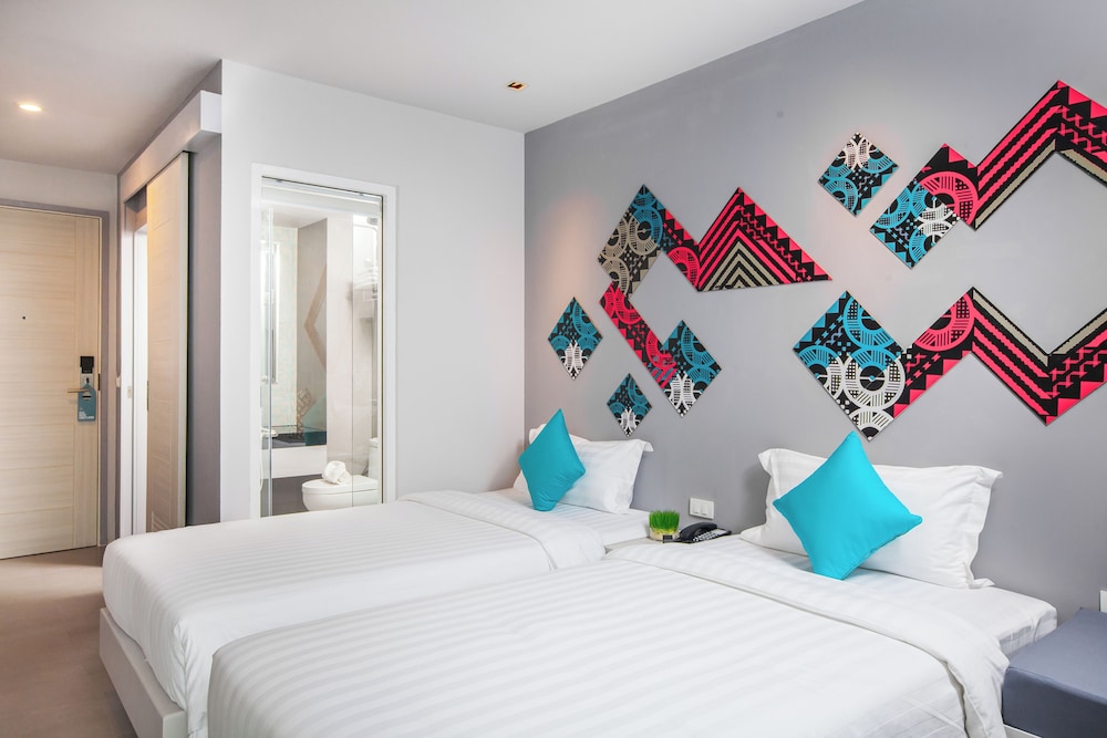 1 BEDROOM, SUPERIOR, TWIN BEDS