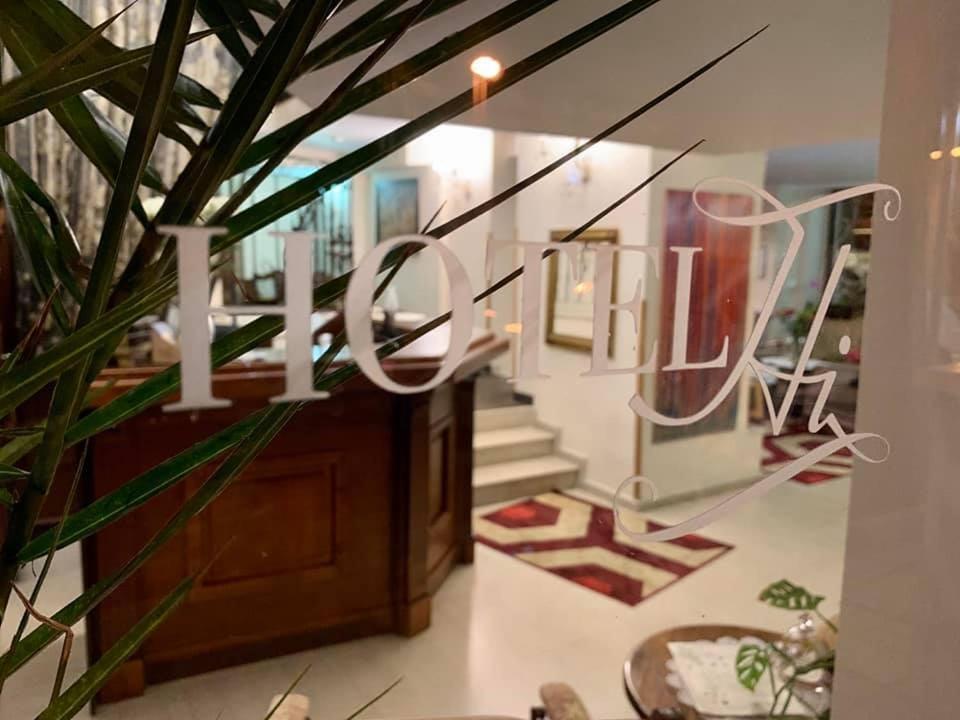 Hi Boutique Hotel 24/50