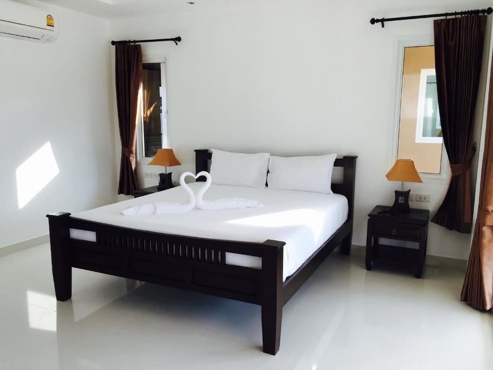 Shangrilah Bungalow 20/67