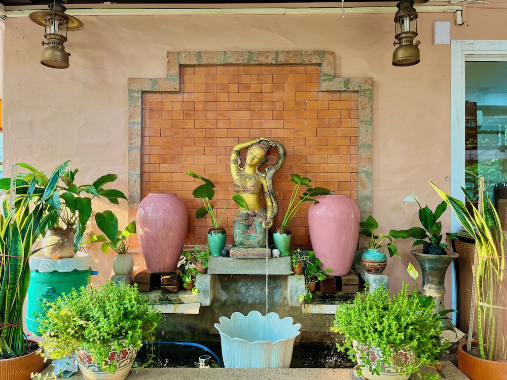 Baan Baramee Guesthouse 4/50