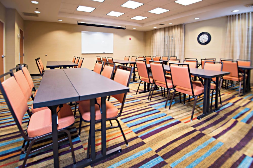 Fairfield Inn And Suites Idaho Falls 30/41