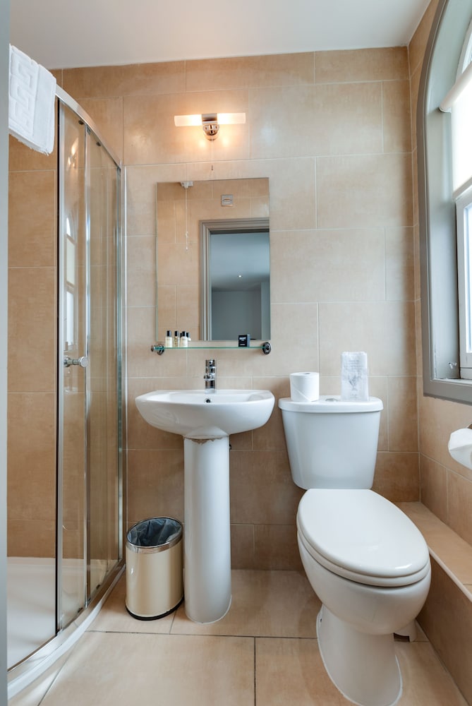 Base Serviced Apartments - Sir Thomas Street 56/57