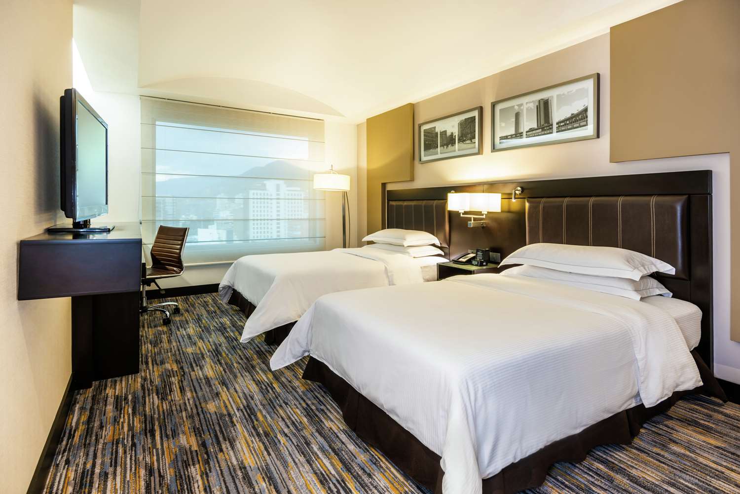 Room, Double Bed, Executive Level، Hilton Bogota 2/3
