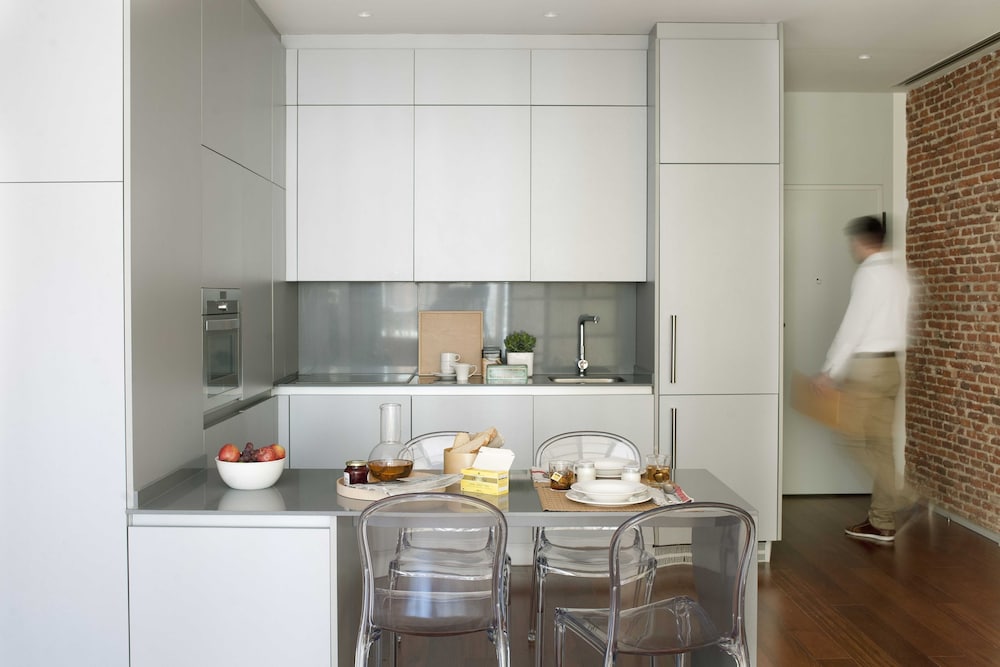 Eric Vokel Boutique Apartments - Madrid Suites 48/63