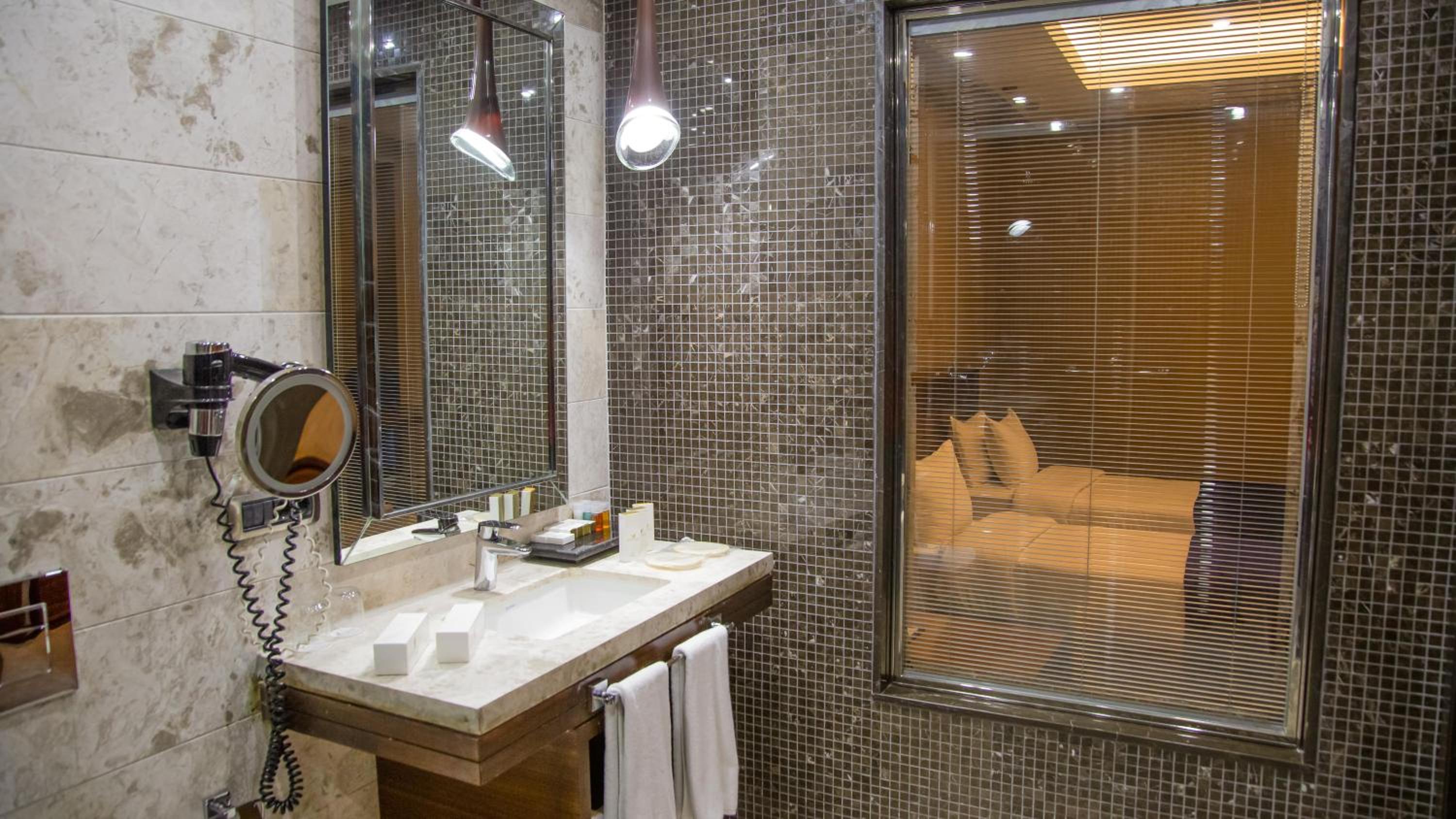 جناح عائلي بسرير مزدوج بغرفتي نوم، Gold Majesty Hotel 8/11