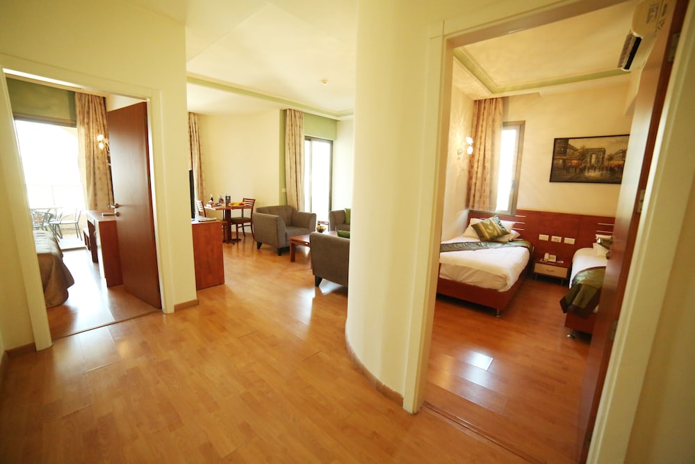 Princessa Hotel Jounieh 50/78