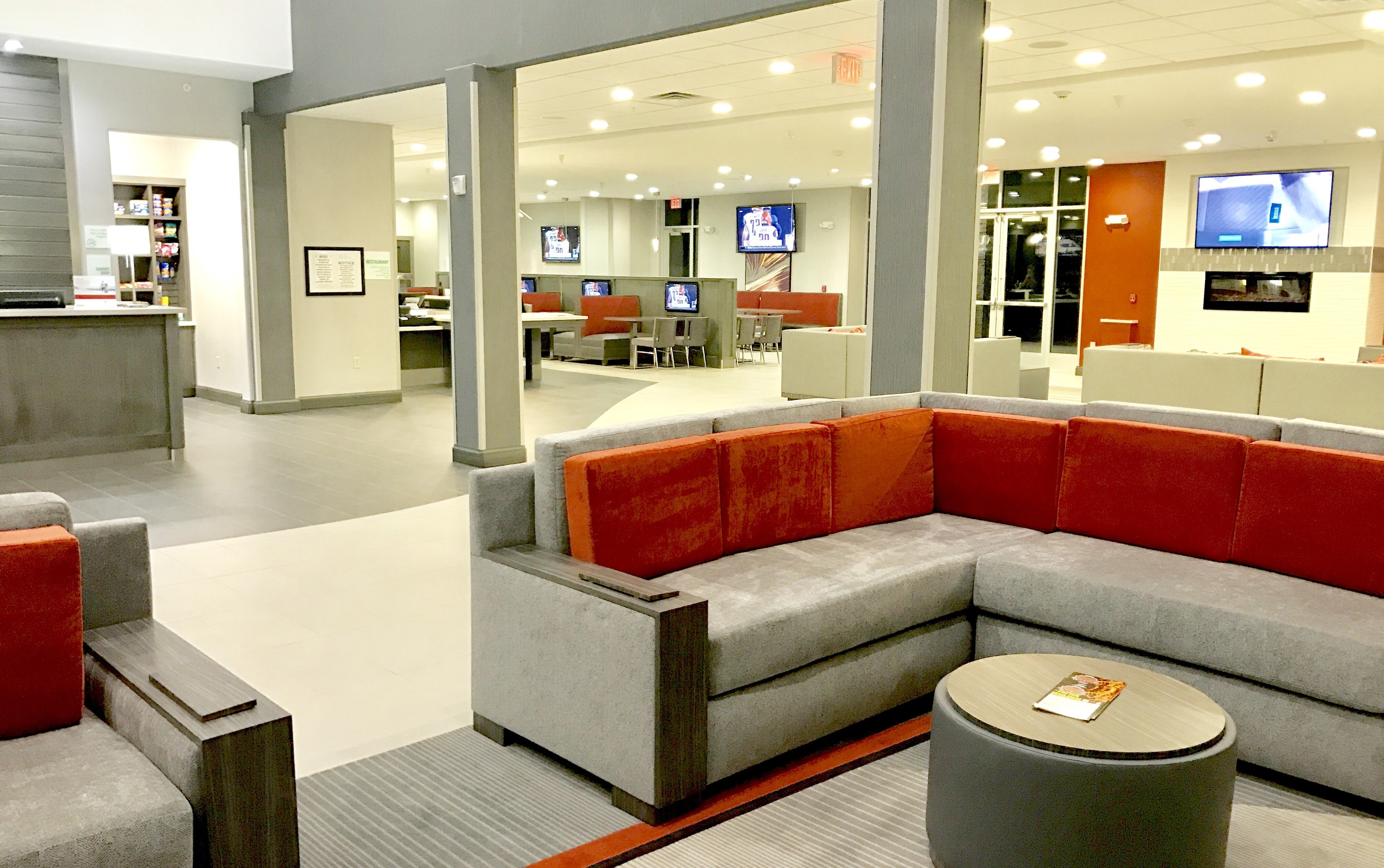 HOLIDAY INN ABILENE - NORTH COLLEGE AREA 37/63