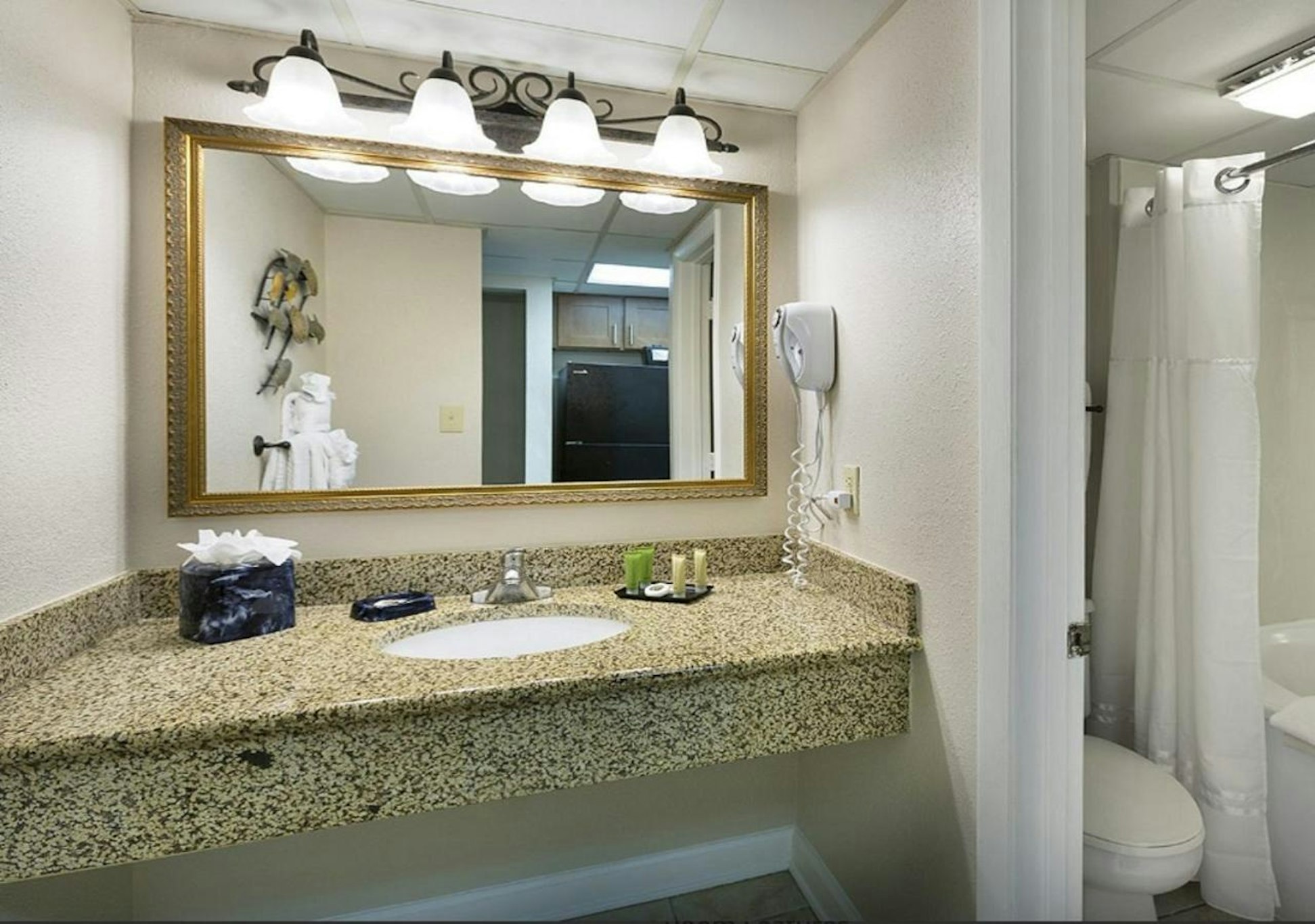 Sea Crest Oceanfront Resort 64/67