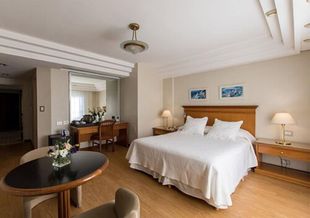 HOTEL SOLANS RIVIERA 12/40
