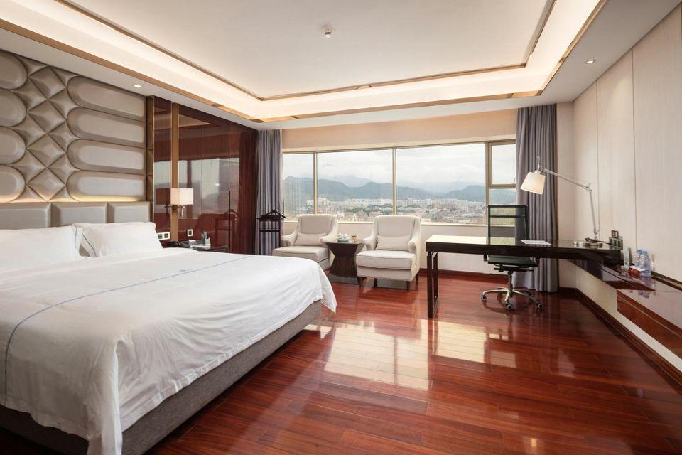Nightscape, Executive, with View