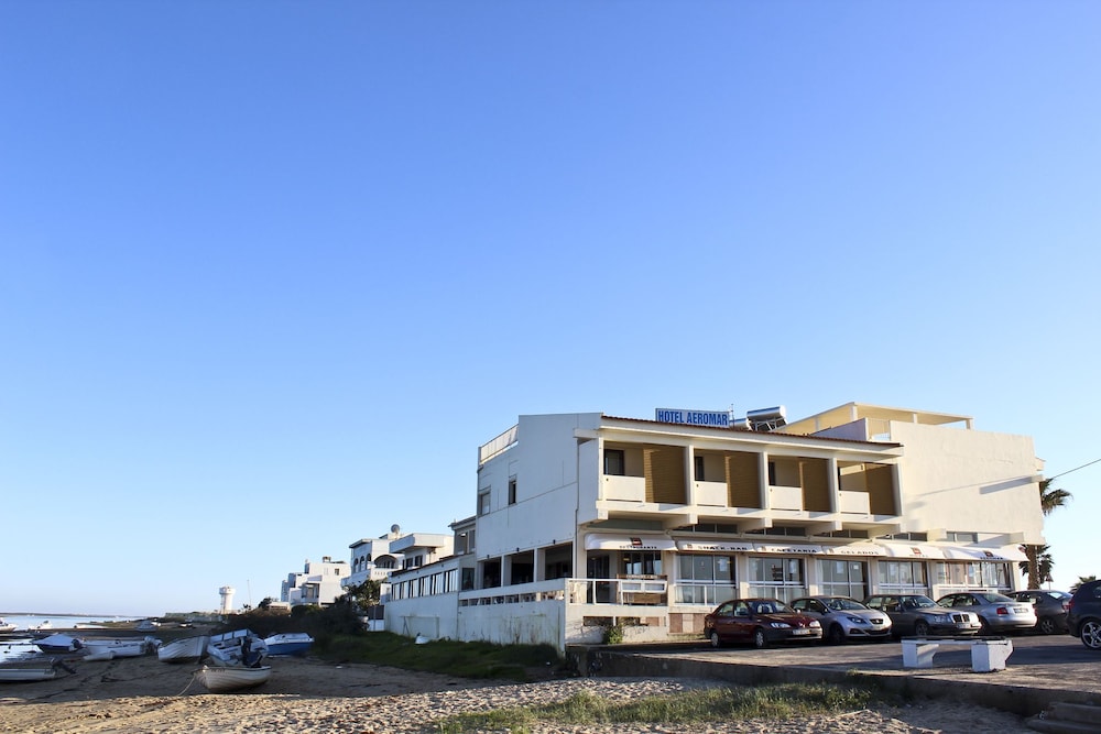 Hotel Aeromar 2/43