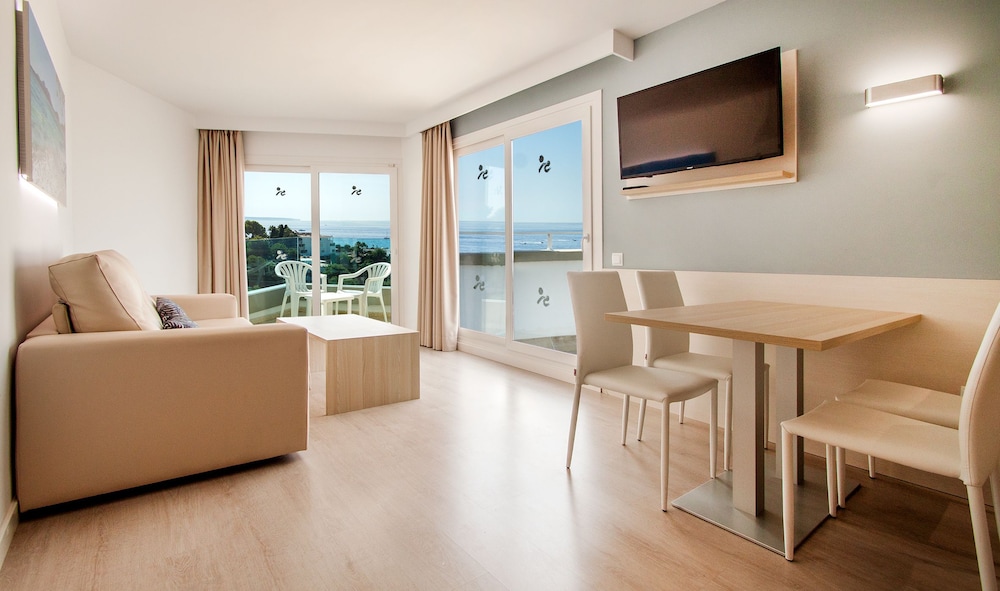 Tomir Portals Suites - Adults Only (+16) 62/80