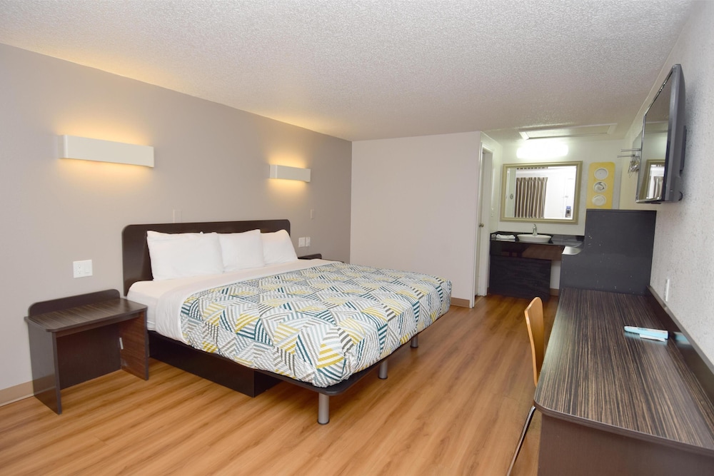 Motel6 Hamburg, NY 20/44